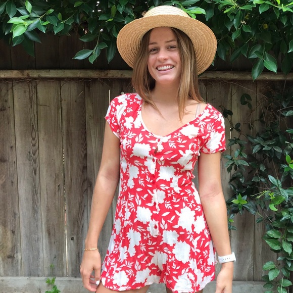 Billabong red and white floral romper - Picture 2 of 3